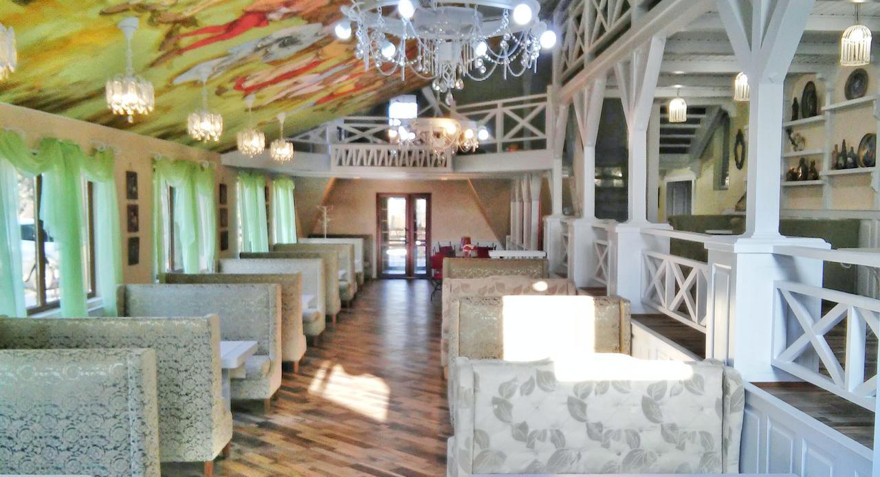 Zabava Guest House Ivano-Frankivsk Exterior photo