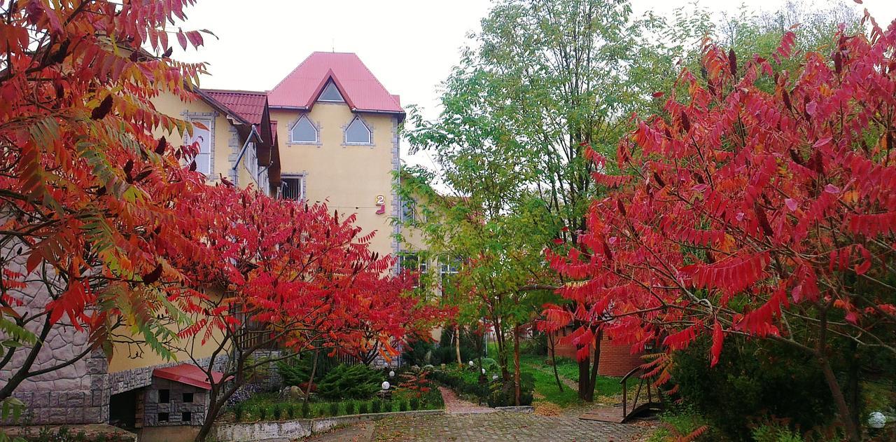 Zabava Guest House Ivano-Frankivsk Exterior photo